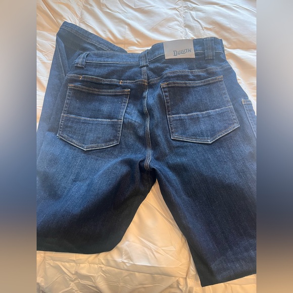 Duluth Men's Blue Jeans, NWOT - Picture 1 of 4